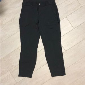 Athleta trekki capris